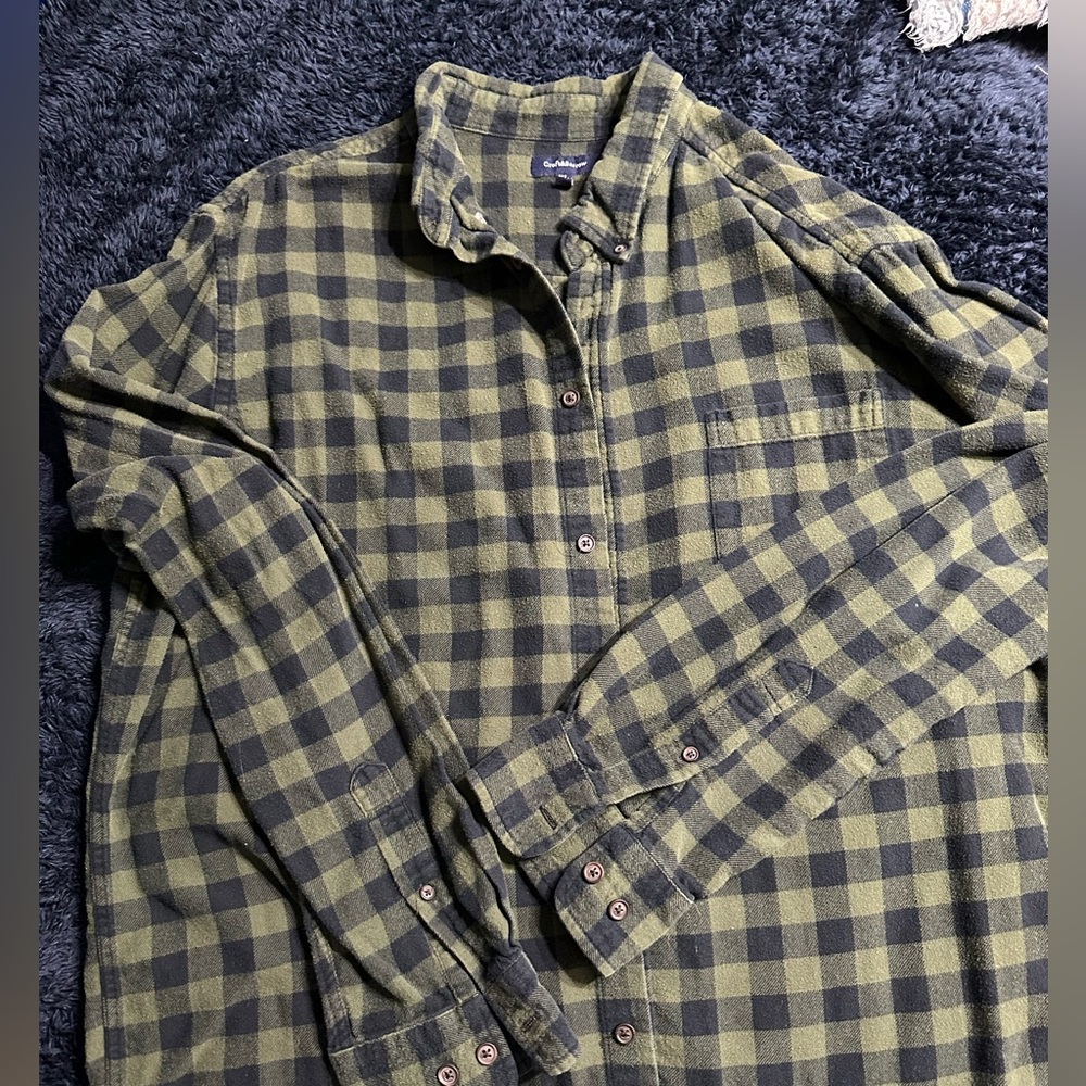 Men’s Tall Flannel Button Down shirt